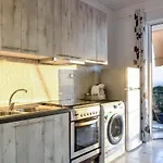Apartment Minimal Sea House Avia